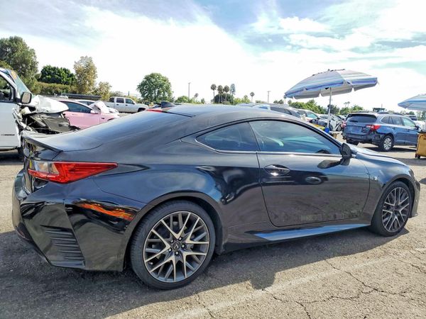 2016 LEXUS RC 200t