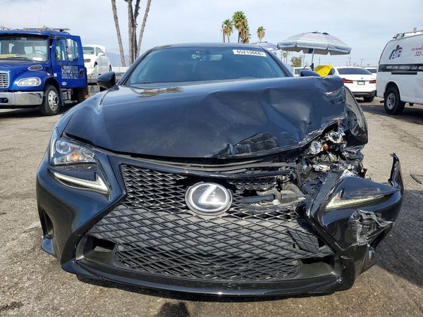 2016 LEXUS RC 200t