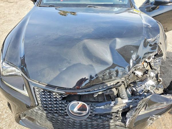 2016 LEXUS RC 200t