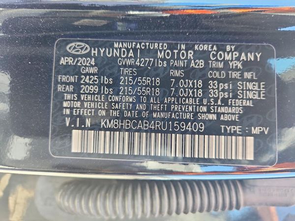 2024 HYUNDAI KONA SE