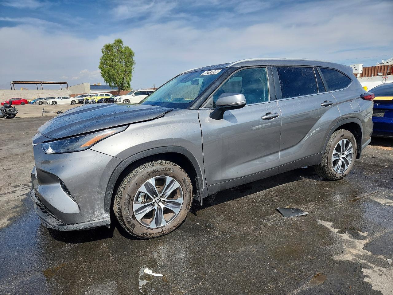 2026 TOYOTA HIGHLANDER
