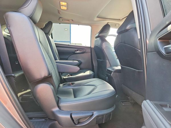 2026 TOYOTA HIGHLANDER