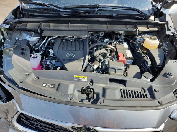2026 TOYOTA HIGHLANDER