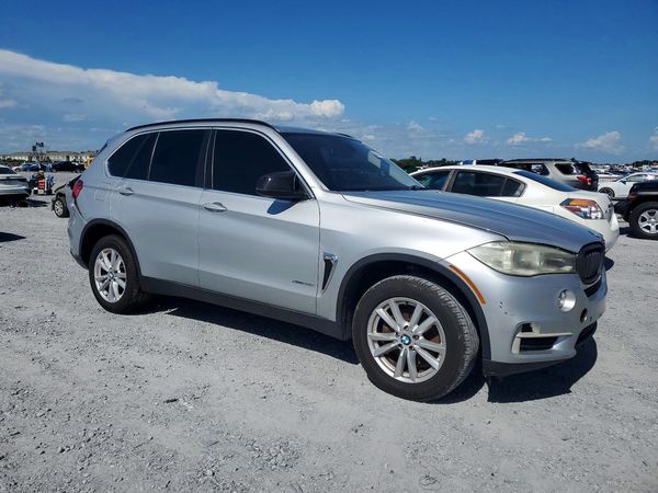 2015 BMW X5 xDrive35i — Passenger 3/4