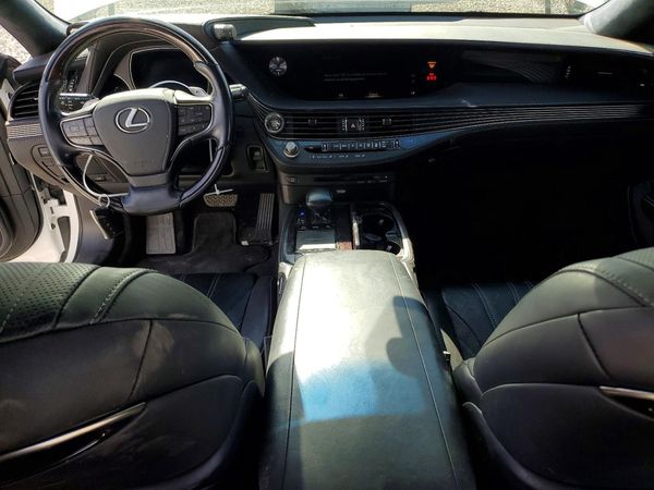 2018 LEXUS LS