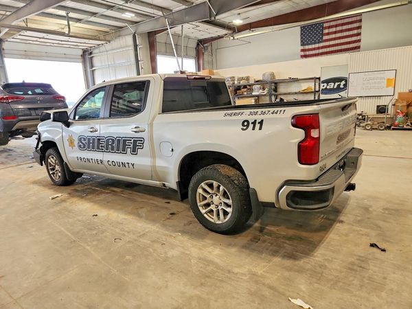 2022 CHEVROLET SILVERADO LT