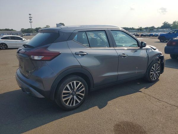 2022 NISSAN KICKS SV