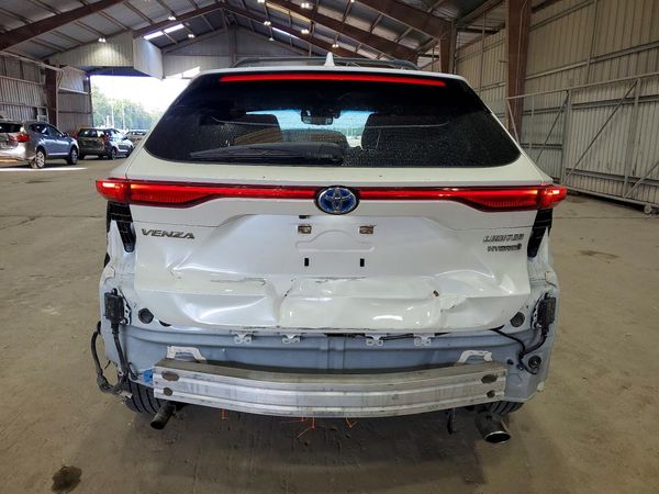 2022 TOYOTA VENZA