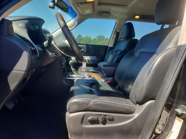 2017 INFINITI QX80