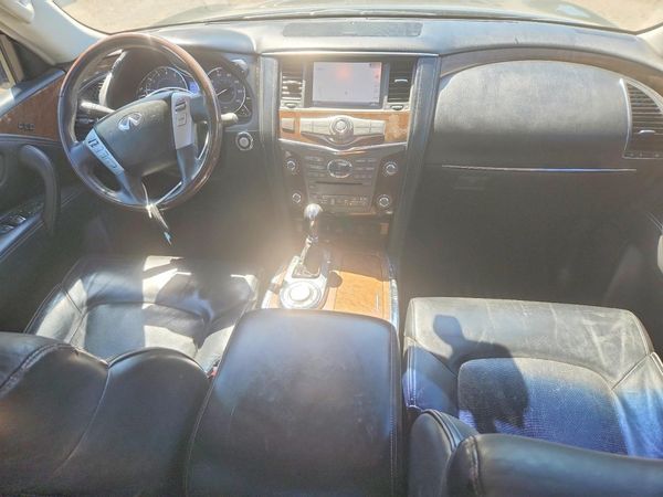 2017 INFINITI QX80
