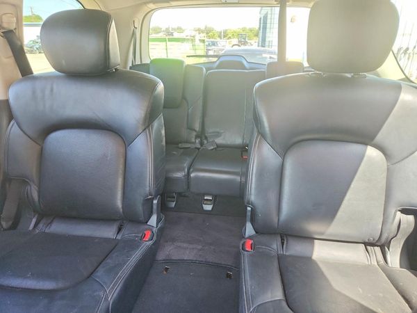 2017 INFINITI QX80