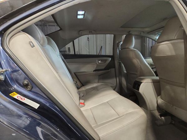 2016 TOYOTA CAMRY