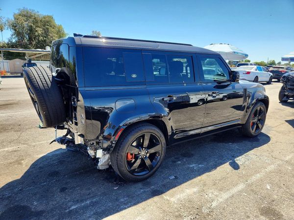 2023 LAND ROVER DEFENDER