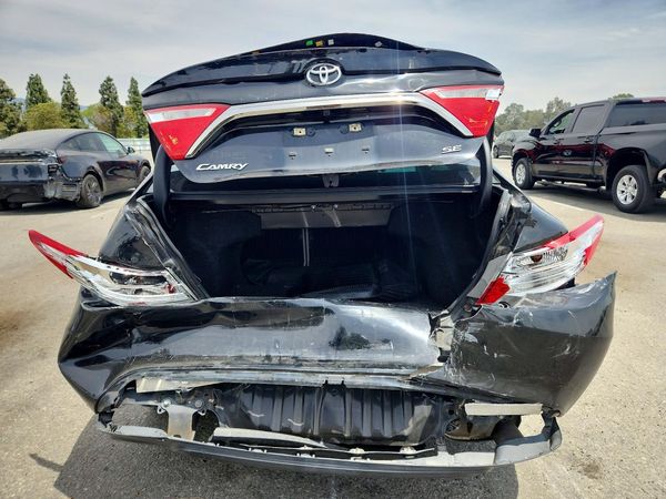 2016 TOYOTA CAMRY