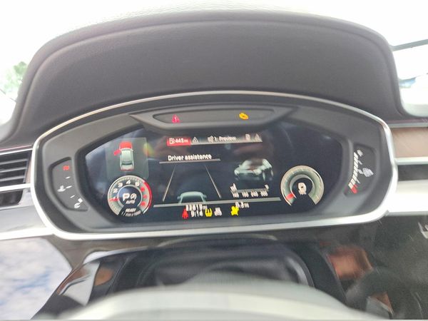 2023 AUDI A8