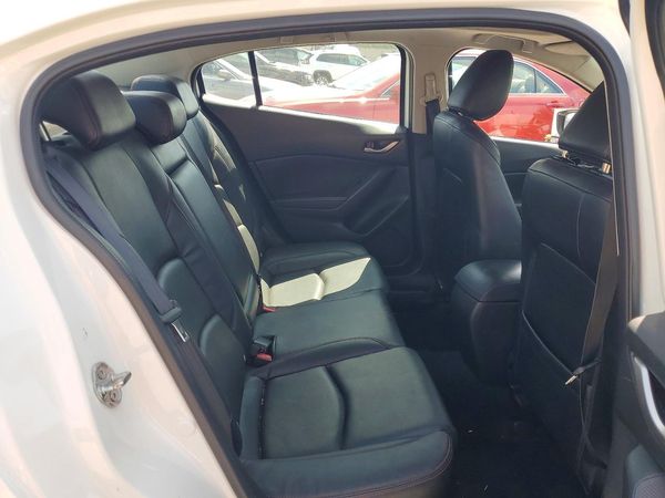2014 MAZDA 3