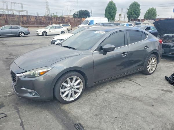 2017 MAZDA 3