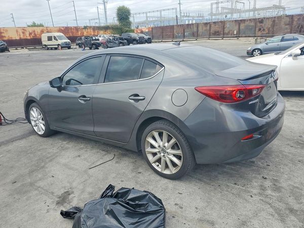 2017 MAZDA 3