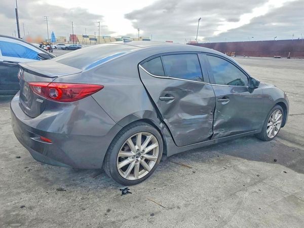 2017 MAZDA 3