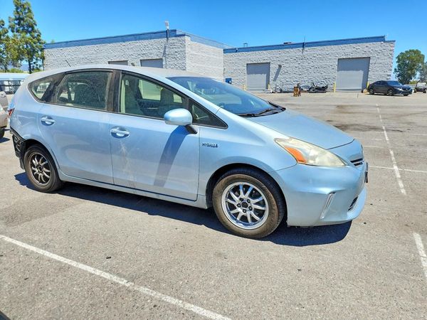 2012 TOYOTA PRIUS V TH