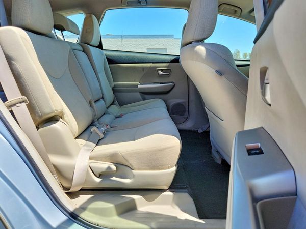 2012 TOYOTA PRIUS V TH