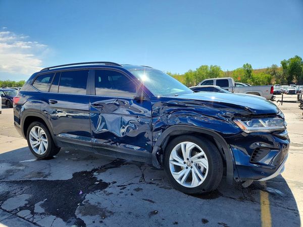 2022 VOLKSWAGEN ATLAS 4Motion SE w/ Tech