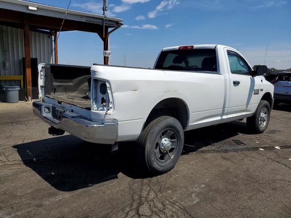 2015 RAM 2500 ST