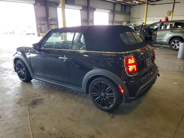 2022 MINI COOPER
