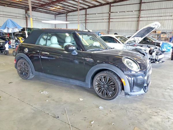 2022 MINI COOPER