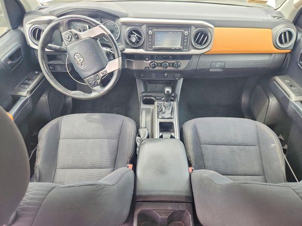 2017 TOYOTA TACOMA