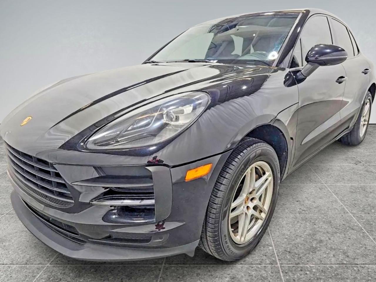 2021 PORSCHE MACAN Base