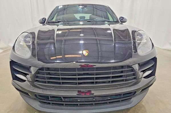 2021 PORSCHE MACAN Base