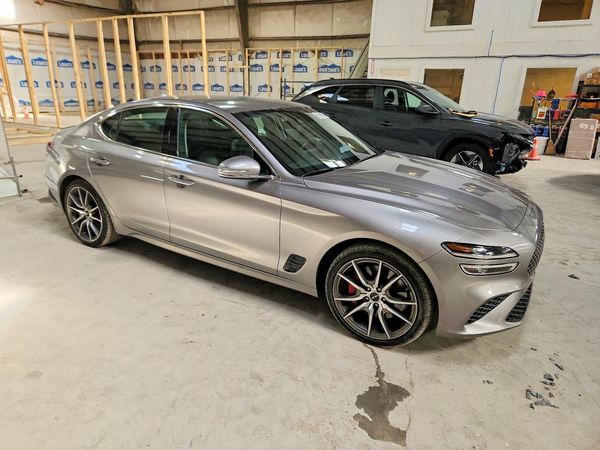 2025 GENESIS G70