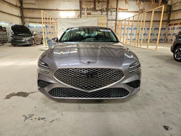 2025 GENESIS G70