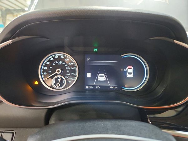 2025 GENESIS G70