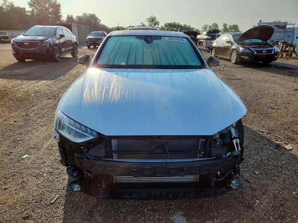 2024 AUDI A4 quattro Premium Plus