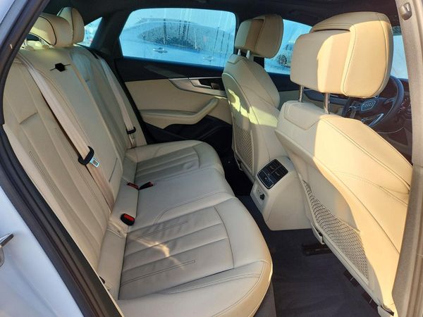 2024 AUDI A4 quattro Premium Plus