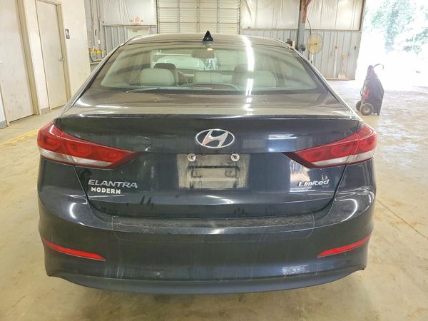 2017 HYUNDAI ELANTRA