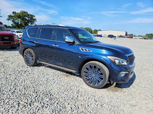 2015 INFINITI QX80 — Passenger 3/4