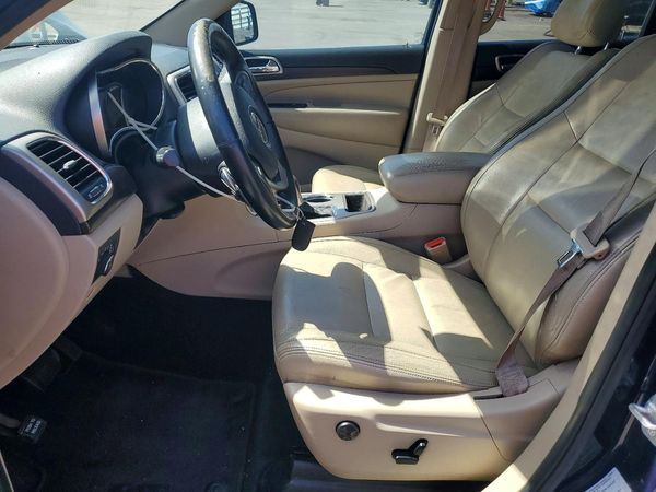 2016 JEEP GRAND CHEROKEE LAREDO 4X2