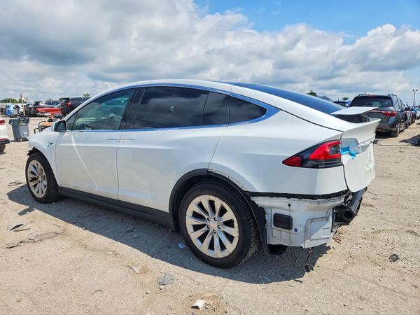 2020 TESLA MODEL X