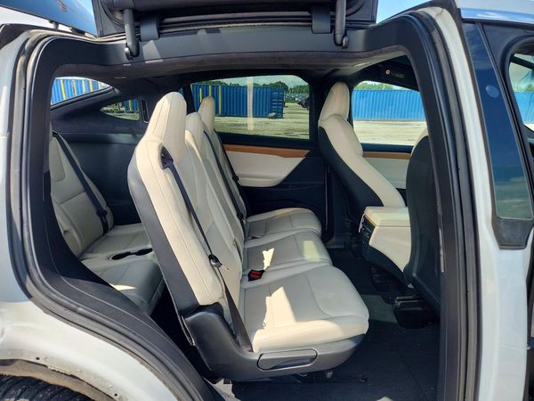 2020 TESLA MODEL X