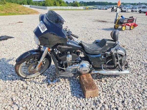 2012 HARLEY-DAVIDSON FLHX