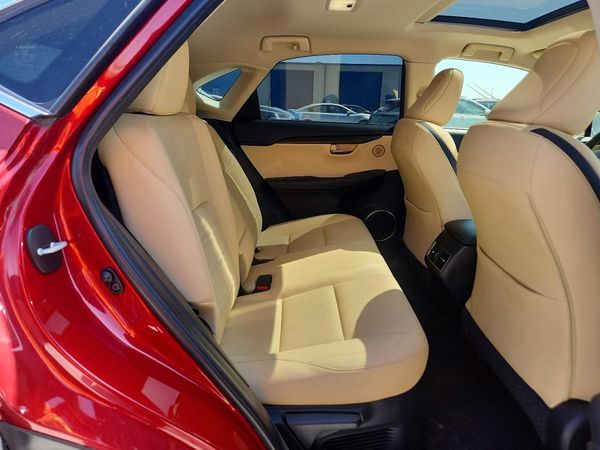 2015 LEXUS NX 200t Luxury