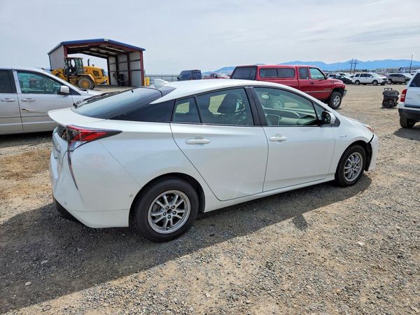 2017 TOYOTA PRIUS One/Two