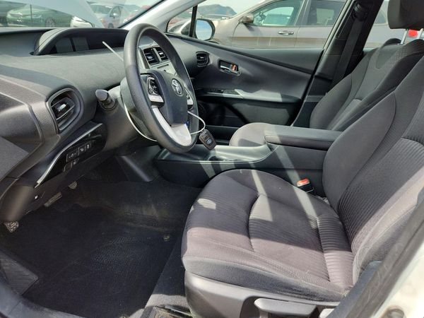 2017 TOYOTA PRIUS One/Two