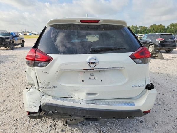 2018 NISSAN ROGUE