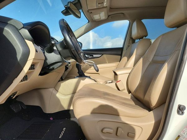 2018 NISSAN ROGUE