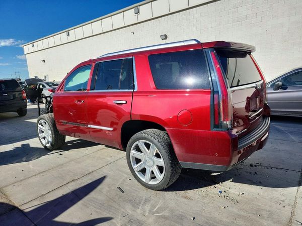 2017 CADILLAC ESCALADE Premium Luxury