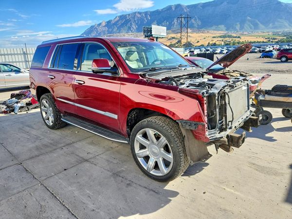 2017 CADILLAC ESCALADE Premium Luxury